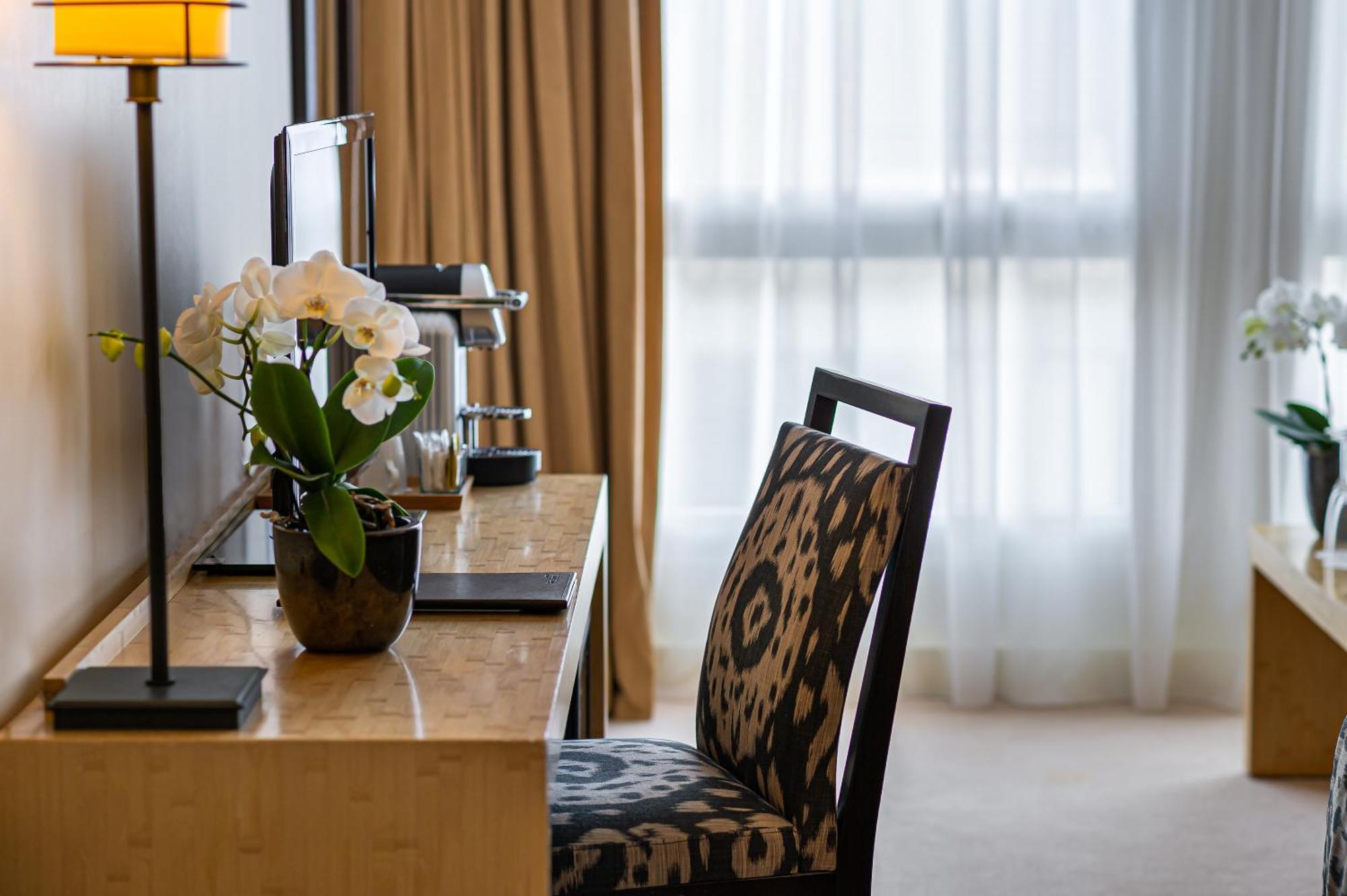 Jade Manotel Geneva Ngoại thất bức ảnh